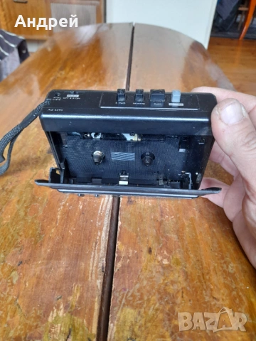 Стар уокмен Philips, снимка 2 - Антикварни и старинни предмети - 53470441