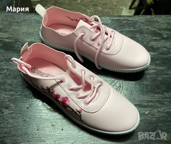 Нови розови гуменки с цветя, снимка 1