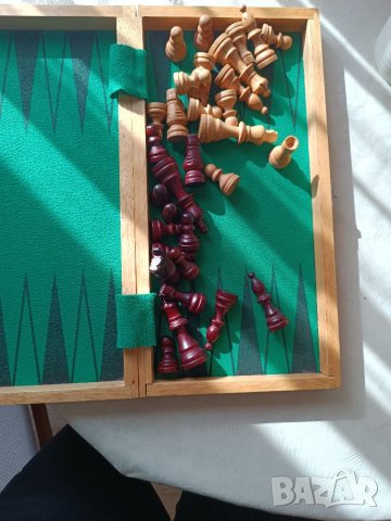 Стар дървен шах, снимка 8 - Антикварни и старинни предмети - 40449862