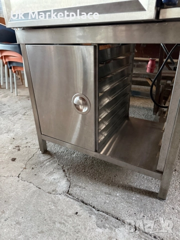 Конвектомат Hobart Англия, снимка 3 - Обзавеждане на кухня - 52179165