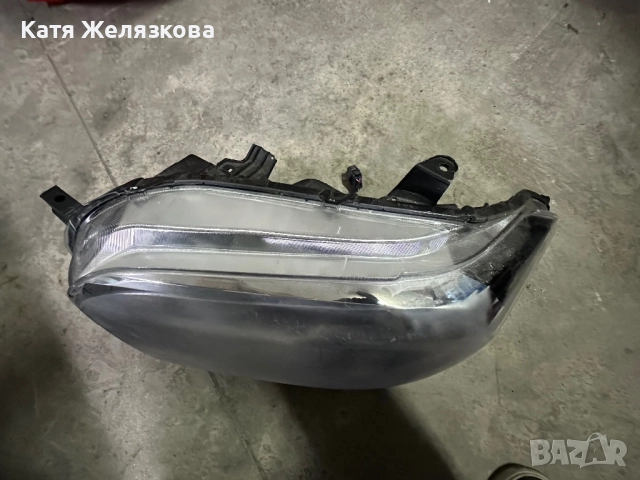 Продавам фар за Тойота Такома, снимка 4 - Части - 52978386