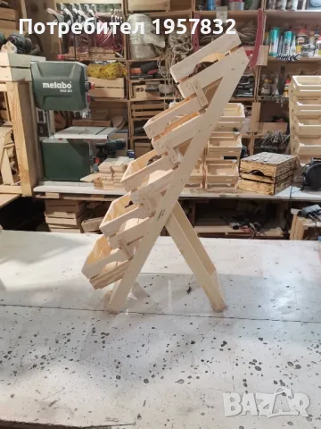 Мини стъпаловиден стелаж с 5 мини щайги