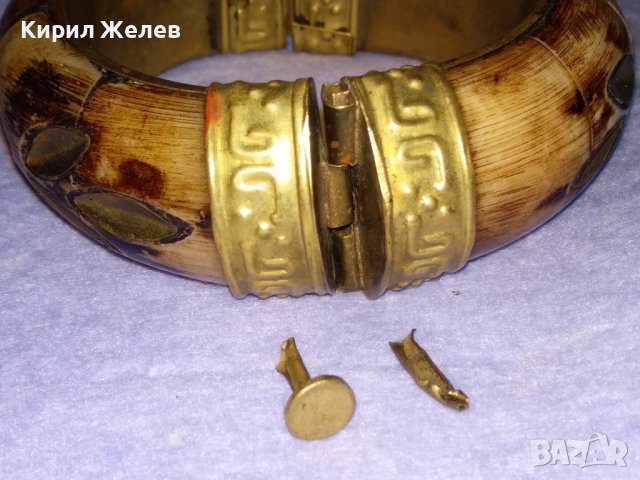 СТАРА ТИБЕТСКА ТРАДИЦИОННА БРОНЗОВА ГРИВНА с КАМИЛСКА КОСТ с НУЖДА от ЛЕК РЕМОНТ на ЩИФТА! 24374, снимка 7 - Антикварни и старинни предмети - 41191849