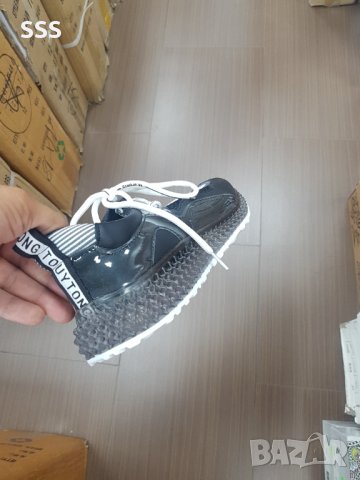 Обувки, снимка 4 - Дамски ежедневни обувки - 41586990