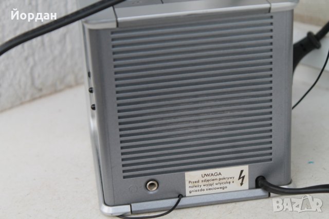 Радио GRUNDIG с часовник аларма , снимка 6 - Радиокасетофони, транзистори - 35667727