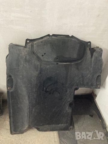 Кора за под скоростната кутия на мерцедес бенц ц класа w203 OM646 