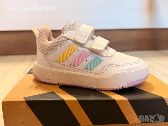 Детски маратонки Adidas , размер 22