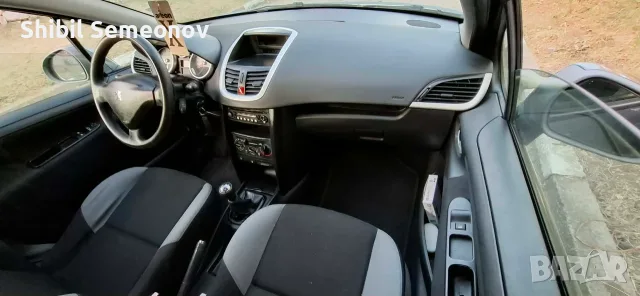 Peugeot 207 2010г.  2000€, снимка 8 - Автомобили и джипове - 55954738