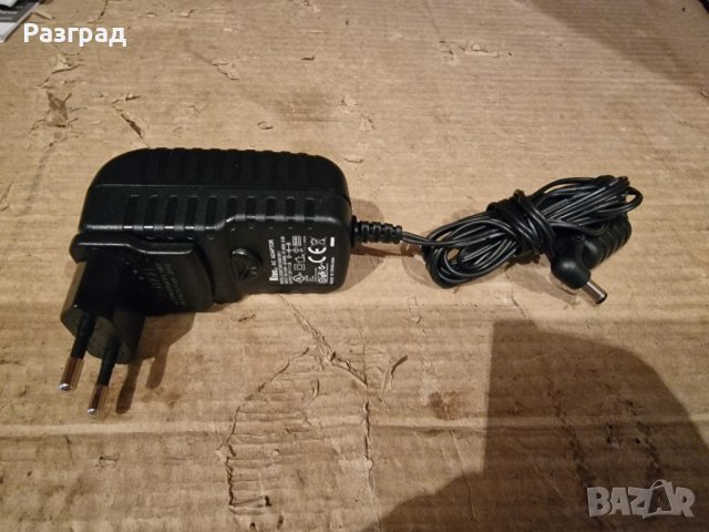 DVD плейър с два екрана NEXT  BASE  CLICK 9 LITE  USB, снимка 12 - Аксесоари и консумативи - 41946602