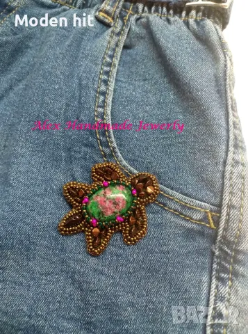 Брошка - аксесоар "Костенурка" с "Божи камък" /рубин във фуксит/. Ръчна изработка., снимка 2 - Други - 47636496