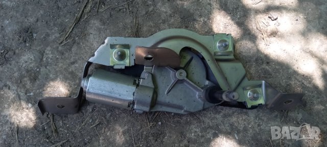 Ел. мотор задна чистачка Ford Fiesta VI, снимка 2 - Части - 41103798