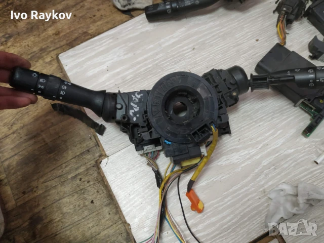 Лост светлини , чистачки , лентов кабел TOYOTA YARIS II ,0D081 17F572 