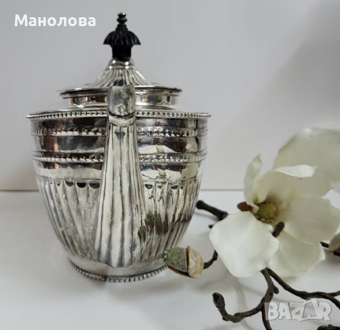 Посребрен чайник във Викториански стил Queen Anne., снимка 3 - Антикварни и старинни предмети - 40892533