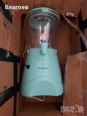 Машина за ледени напитки Nostalgia Margarator 3.7L (Aqua) 150W