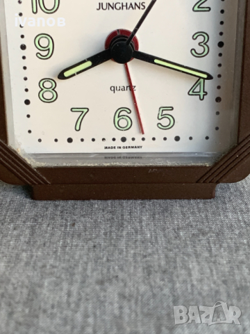 настолен часовник  Junghans 710, снимка 2 - Антикварни и старинни предмети - 44926406