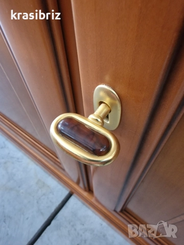 Масивен Шкаф -внос от Германия! , снимка 6 - Шкафове - 52151901