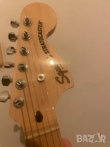 Електрическа китара Fender Squier Stratocaster Affinity Limited Maple, снимка 7 - Китари - 53613194