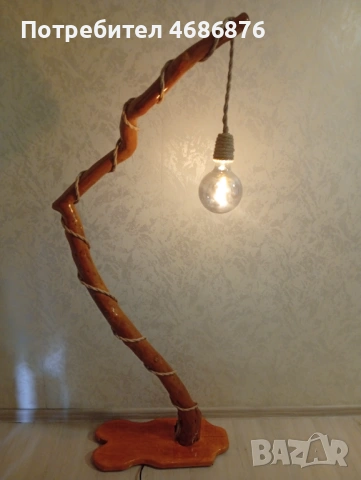 Интериорна лампа от дърво, снимка 4 - Настолни лампи - 53495679