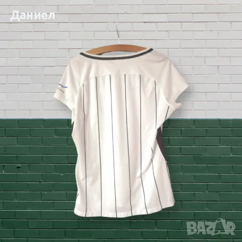Дамска тениска на Айнтрахт Франкфурт , снимка 2 - Футбол - 49818100