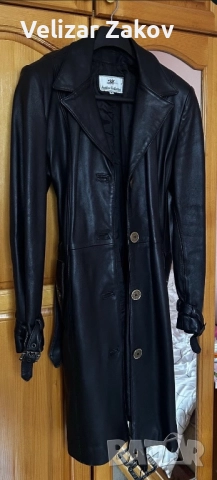 Дамско палто от 100% естествена кожа-отлично състояние