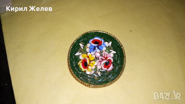 Стара ПОЗЛАТЕНА ФЛОРАЛНА РЕТРО АРТ БРОШКА РЪЧНО ИНКРУСТИРАНИ КЪСЧЕТА ВЕНЕЦИАНСКО СТЪКЛО МУРАНО 34561, снимка 2 - Антикварни и старинни предмети - 39072329