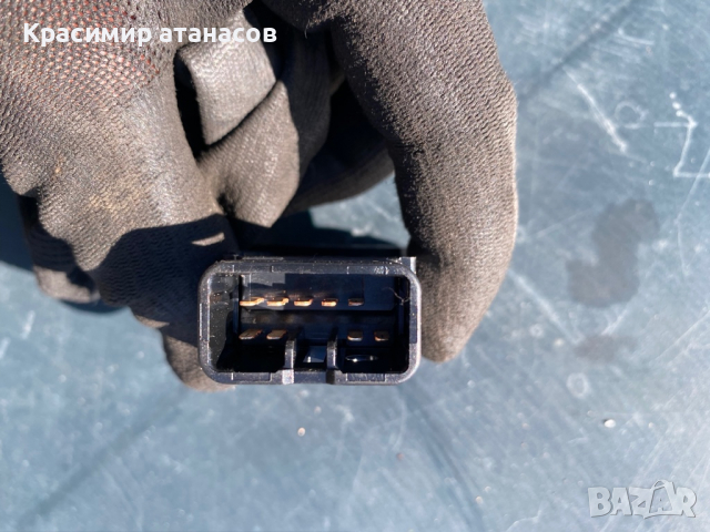 Бутон аварийни светлини за Тойота Авенсис Т25.2003-2007г.157963, снимка 4 - Аксесоари и консумативи - 36392691