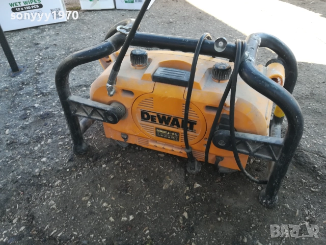 DEWALT 0310252018, снимка 12 - Радиокасетофони, транзистори - 51937407