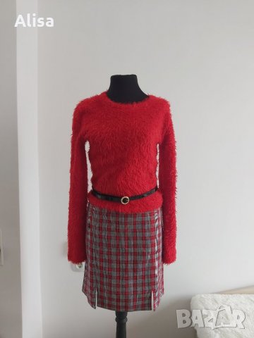 Дамска червена блуза, снимка 1 - Блузи с дълъг ръкав и пуловери - 35956327