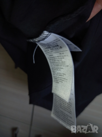 Къс потник  Levi's S, снимка 2 - Потници - 36237182