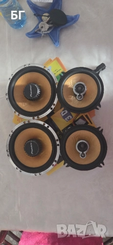 Говорители за кола Pioneer В Перфектно техническо състояние!