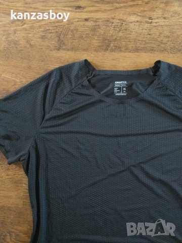 Craft Pro Dry Nanoweight T-shirt - страхотна дамска тениска КАТО НОВА, снимка 5 - Тениски - 41637059