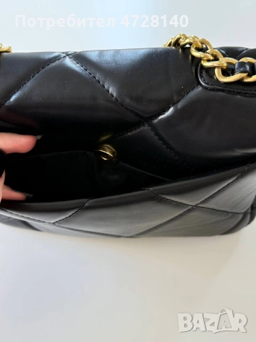 Дамска чанта Chanel, снимка 4 - Чанти - 53670433