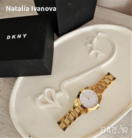 Дамски часовник DKNY Nolita NY 2873 , снимка 1 - Дамски - 44495452