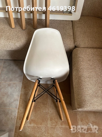 Комплект маса със 4 стола, снимка 4 - Маси - 52787168