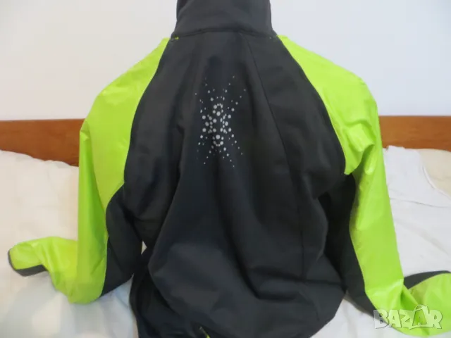 Яке за колоездене с откачащи се ръкави Crivit, снимка 2 - Велосипеди - 49817404