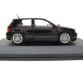 VW Golf 4 R32 2003 - мащаб 1:43 на Solido моделът е нов в PVC дисплей-кейс, снимка 4