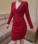 Елегантна червена рокля, снимка 1