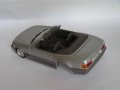 1/24 Maisto '89 Mercedes Benz 500 SL Roadster Cabrio Маисто Мерцедес Бенц 500 СЛ, снимка 2