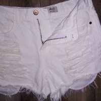 Къс дамски панталон, снимка 3 - Къси панталони и бермуди - 39912518