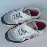 Маратонки Nike, 31 номер, снимка 3 - Детски маратонки - 42590071