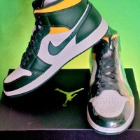 Nike Air Jordan 1 Mid, снимка 4 - Маратонки - 41883146