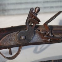 Кремъчна пушка 19век Македония, снимка 3 - Антикварни и старинни предмети - 35862261