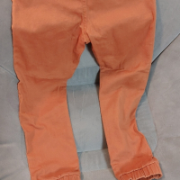 Детски панталон, снимка 1 - Детски панталони и дънки - 44574809