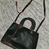 Дамска чанта Colette , снимка 7 - Чанти - 44216079