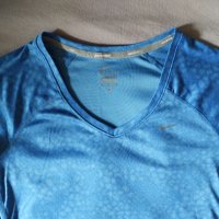 Дамска тениска Nike , снимка 5 - Тениски - 42414420