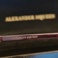 Alexander McQueen оригинални дамски слънчеви очила , снимка 8 - Слънчеви и диоптрични очила - 44392011