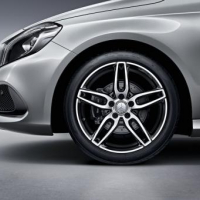 AMG ДЖАНТИ R18 КОМПЛЕКТ С ЛЕТНИ ГУМИ A1764010700 W117,W176,W246, снимка 1 - Гуми и джанти - 36281706