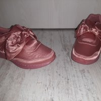 Нови розови сатенени обувки с панделка, снимка 4 - Дамски ежедневни обувки - 42480147