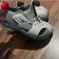 Бебешки сандали Nike, снимка 4 - Бебешки обувки - 44302687