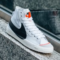 Оригинални маратонки  NIKE BLAZER MID '77 JUMBO  номер 48-48,5, снимка 5 - Маратонки - 41102804